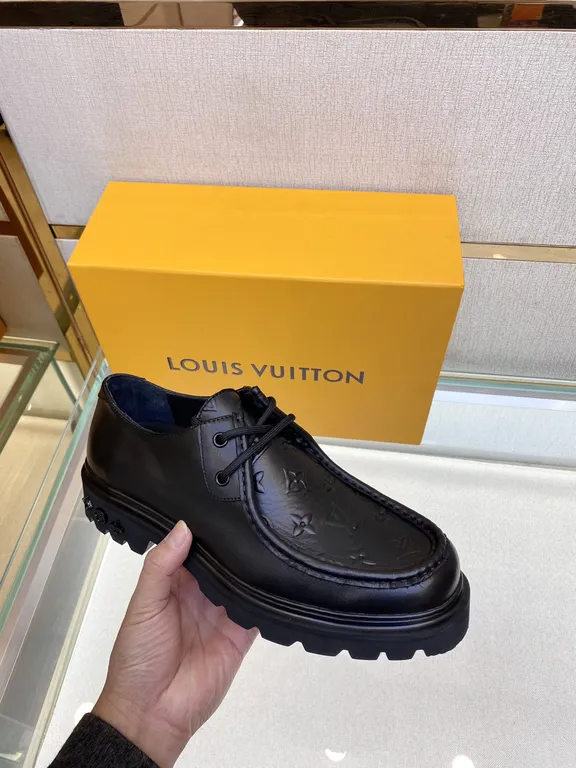 Louis Vuitton Shoe 